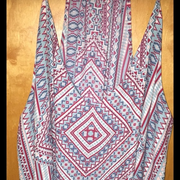 Cute New Top - Picture 3 of 3